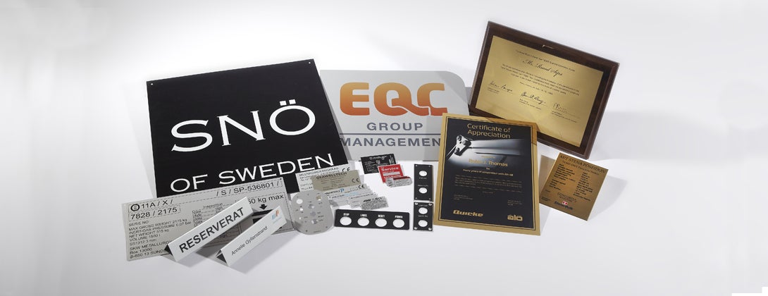 Tryckta metallskyltar