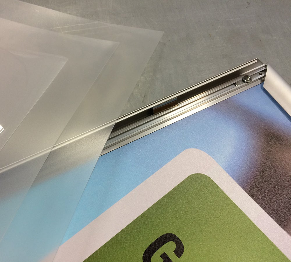 Plastskydd för ramar - 70x100 cm