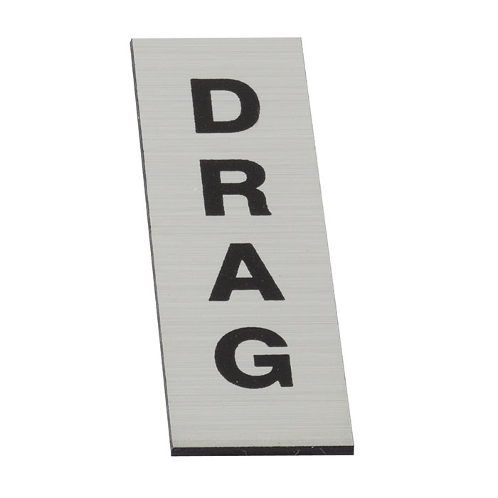 Graverad plastskylt max 75 cm² – Silver/Svart text, 1,6 mm 2-skikt