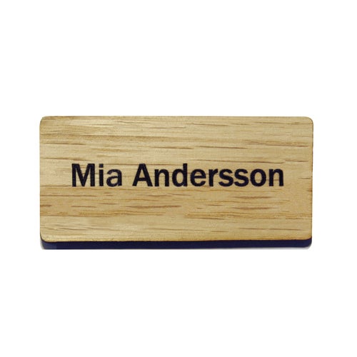 Namnbricka Trä, 60x30 mm, Röd Ceder, 4-färgs