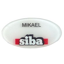 Namnbricka plexi, 63x32 mm, vitfrostad, 4-färgs (Oval)