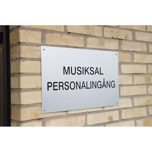 Aluminiumskylt 420x300 mm – Konvex, Slät, 1–3 färger