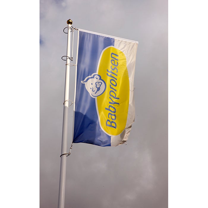 Flagga 150x300 cm stående – 2 färger screentryckt