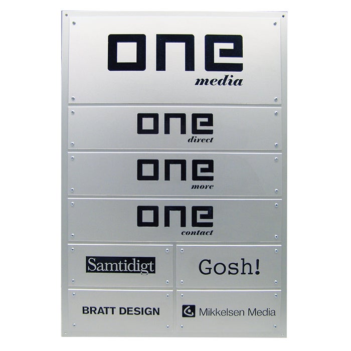 Graverade aluminiumskyltar – Exempel